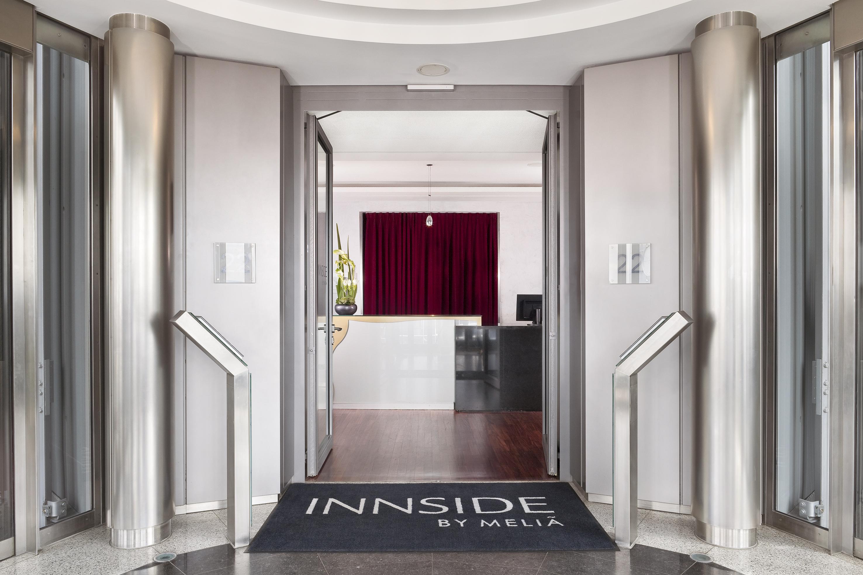 Innside By Melia Frankfurt Eurotheum Франкфурт на Майн Екстериор снимка